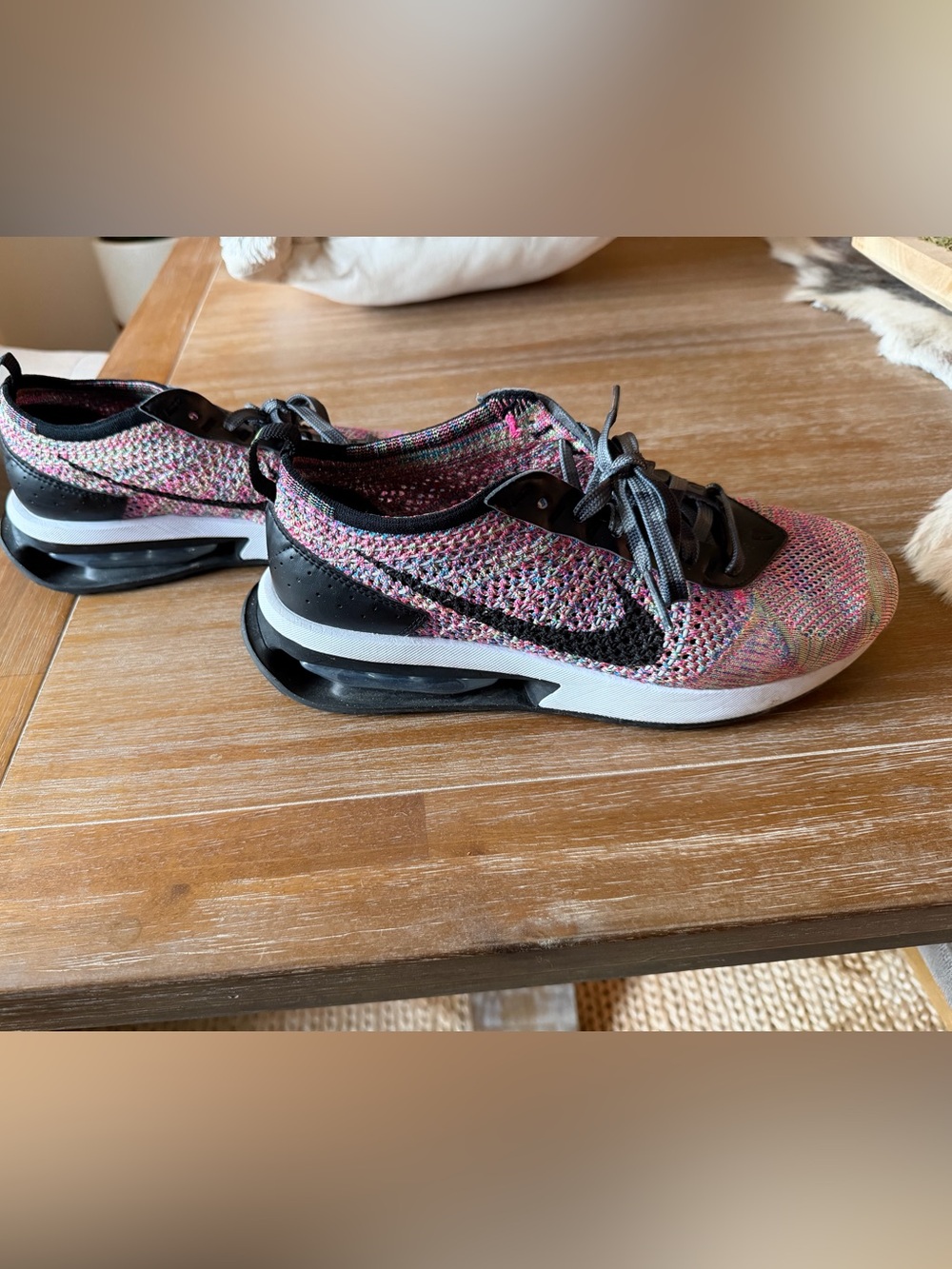 Nike Multicolor Flyknit Sneakers - Pink/Black/Grey